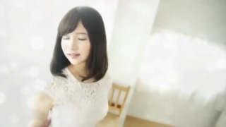 9addf7be 5315 4ae5 9400 a38999162878 320x180 - 【桃園怜奈】恥ずかしそうにおっぱいを見せる爆乳現役女子大生　デビュー作