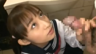 Screenshot 2019 09 18 04ABSUHNTCIIMUJLDIPIFG 320x180 - 【大沢美加】美少女が男子トイレに乗り込んであなたのチンポをきれいにします