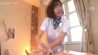 Screenshot 2019 11 17 hukadaeimi 381 320x180 - 【深田えいみ】カメラにまで飛び散る男汁　この娘めちゃくちゃしやがる