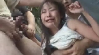 Screenshot 2020 01 21 ミニスカ美少女が帰り道に男たちに襲われて激しいレイプに何度も潮吹き 320x180 - 【真島みゆき】女空手家は善戦及ばず中出しレイプされる　手癖の悪い黒帯女に制裁