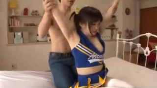 Screenshot 2020 05 28 コスプレ 美少女 オナニー フェラ 女子校生 電マ 着衣 セックス ノーパン お宝 320x180 - 【立花くるみ】チアコスJKが腕を上げたときの腋がすばらしい