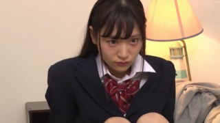 OK義妹！親の再婚で女子●生の可愛い義妹ができた！しかも、超エッチな雰囲気を出している義妹は生足やパンチラを見せつけてきてボクは… 320x180 - 【星奈あい】JKの義妹に足コキしてもらうと気持ち良すぎて何度発射しても勃起がおさまらない