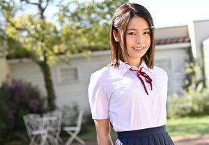 19歳まだまだ青春真っ只中 新世代美少女 瀬名リリイAVデビュー 300x208 - 【瀬名リリイ】ロリフェイス美少女が想像以上にエロい　デビュー作