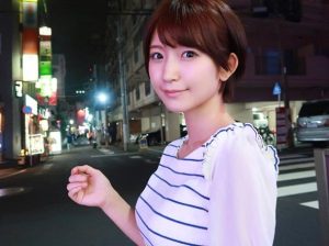 ～あなたの友達のSEXの逸材を紹介してください 300x224 - 【深田結梨】Eカップ巨乳美少女と3P　中出しされてピーズサイン