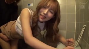 前代未聞ドッキリAV大作戦 300x167 - 【三上悠亜】隙あらば挿入　死角で性交　サイレントファック