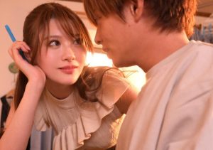 相沢みなみ 300x211 - 【相沢みなみ】レロレロ　みなみ先生のベロチューレッスン　もっと舌出して