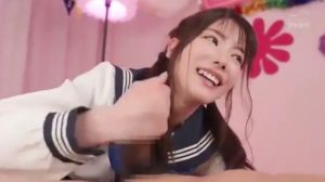 5分我慢できれば「楓カレン」本人とSEXし放題in渋谷 300x168 - 【楓カレン】フェラ我慢達成したらカレンとSEXできる