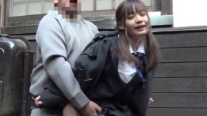 花音うらら 300x168 - 【花音うらら】おさげ髪の美少女とお泊りセックス　軒裏で一発中出し