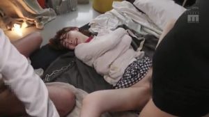 ギロチン中出し肉便器 深田えいみ 300x168 - 【深田えいみ】リア充JDを徹底輪姦　21発の精液を注ぎ込む