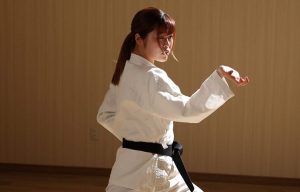 望月あやか 300x192 - 【望月あやか】師範代の女空手家が犯されてプライドズタズタにされる