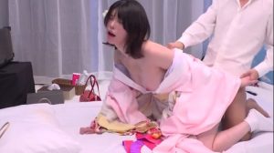 5 袴姿の卒業生限定SP！！ 300x168 - 【明日見未来】男女モニタリング　SEXしないと出られない脱出ゲーム