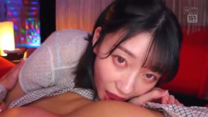 1 300x169 - 【瀬戸環奈】おちんちんパク　圧倒的美貌で見つめられながらしゃぶられる